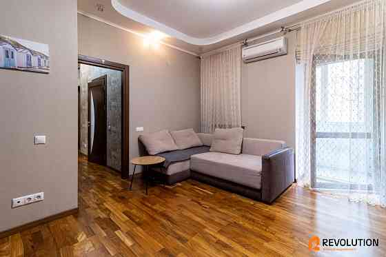 Без%; Антоновича 38В; 2-кім; Оліміпійська 7хв Киев