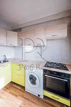 Продаж 2 кімн. квартири за адресою Булаховського 36, Академістечко Киев