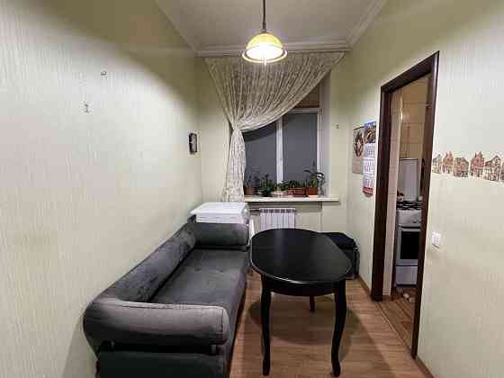 Продам 3-х кімнатну квартиру Київ