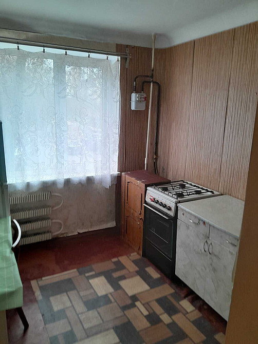 Продається 1-но кімнатна квартира Горішні Плавні - зображення 2