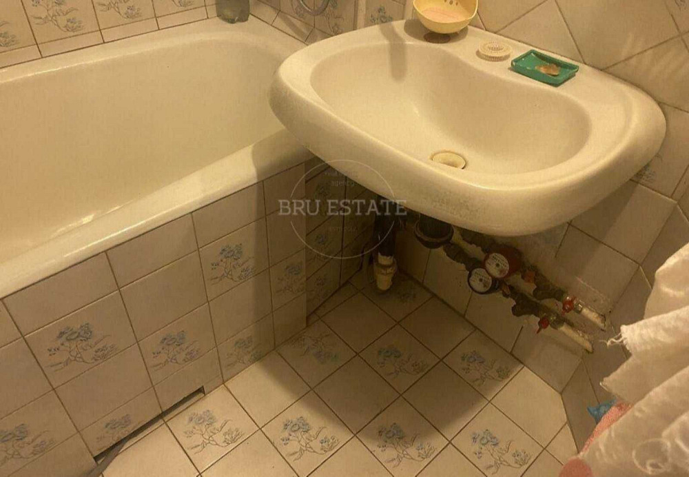 Продам 2 к Бальзака 18 Троещина Киев - изображение 8