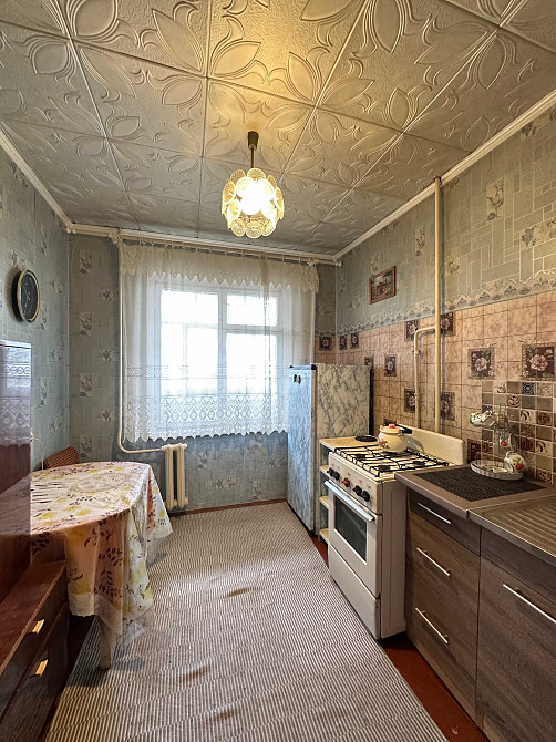 Продаж 3х кімнатної в центрі. Есеніно, 95 квартал. Кривой Рог - изображение 3