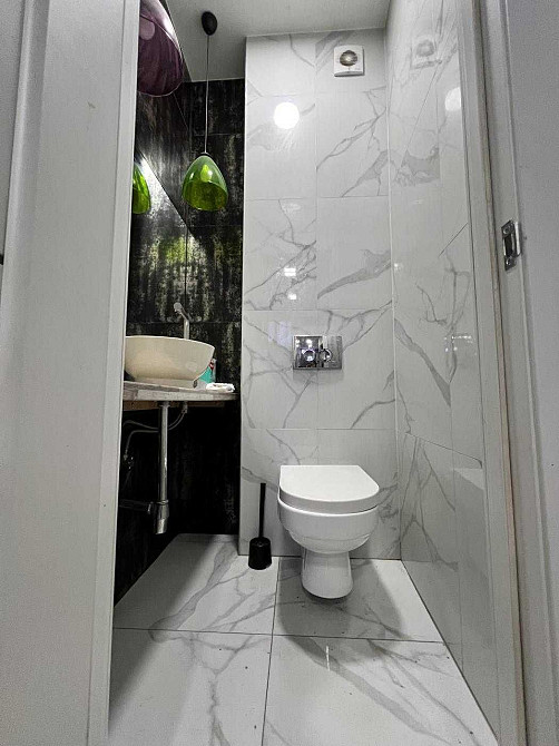 Продаж 2-х кім. квартири центр м.Львов вул.Лейнберга Львів - зображення 3