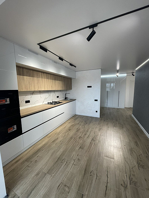 Квартира 69м.кв.двокімнатна 2 поверх Гаи-Гречинские - изображение 1