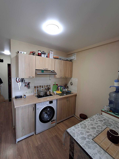 В продаже 1 комнатная в 9-ти с капитальным ремонтом Чорноморськ - зображення 5