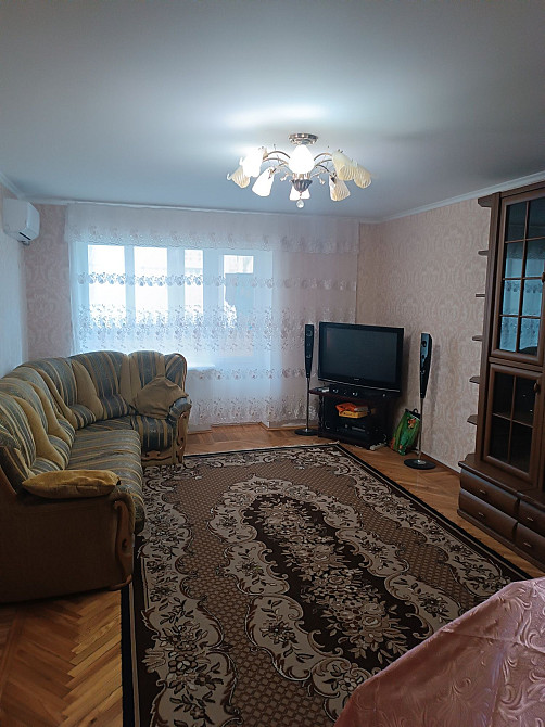 Продажа красивой 3к квартиры на Бугском бульваре Николаев - изображение 1