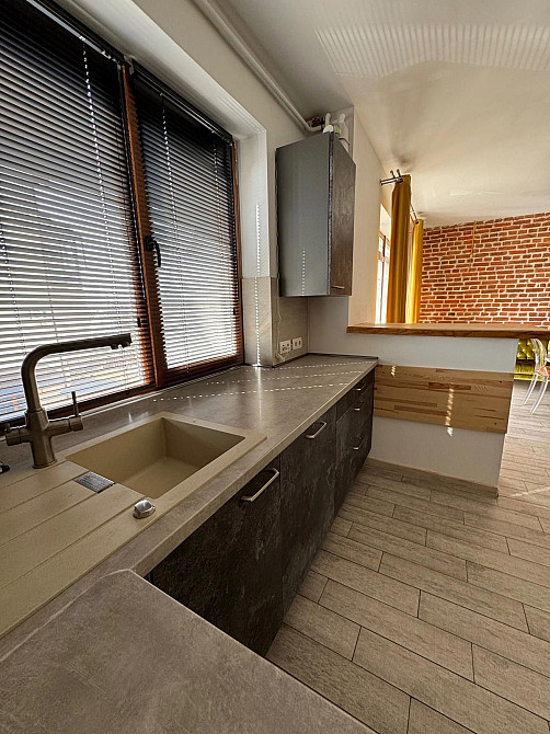 Продаж 2 кімнатної квартири з кухнею студіо 33 м.кв Львів - зображення 1