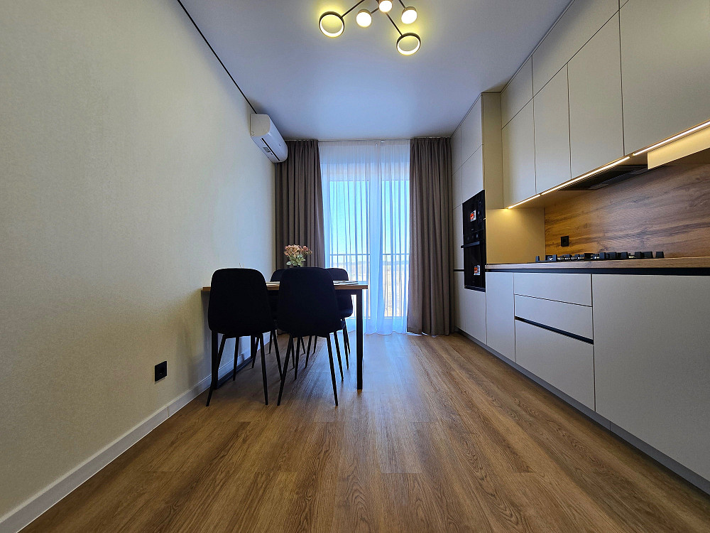 Новий ремонт. Газ. Низький поверх + ліфт. Гарний вид з вікон Ирпень - изображение 2