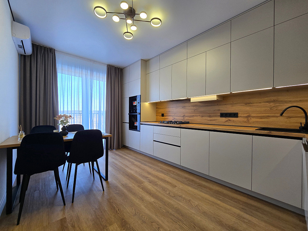 Новий ремонт. Газ. Низький поверх + ліфт. Гарний вид з вікон Ирпень - изображение 1