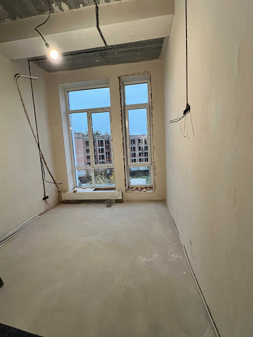 Терміновий продаж. Квартира 45м2 з незавершеним ремонтом.Оформлення-2% Ирпень - изображение 1