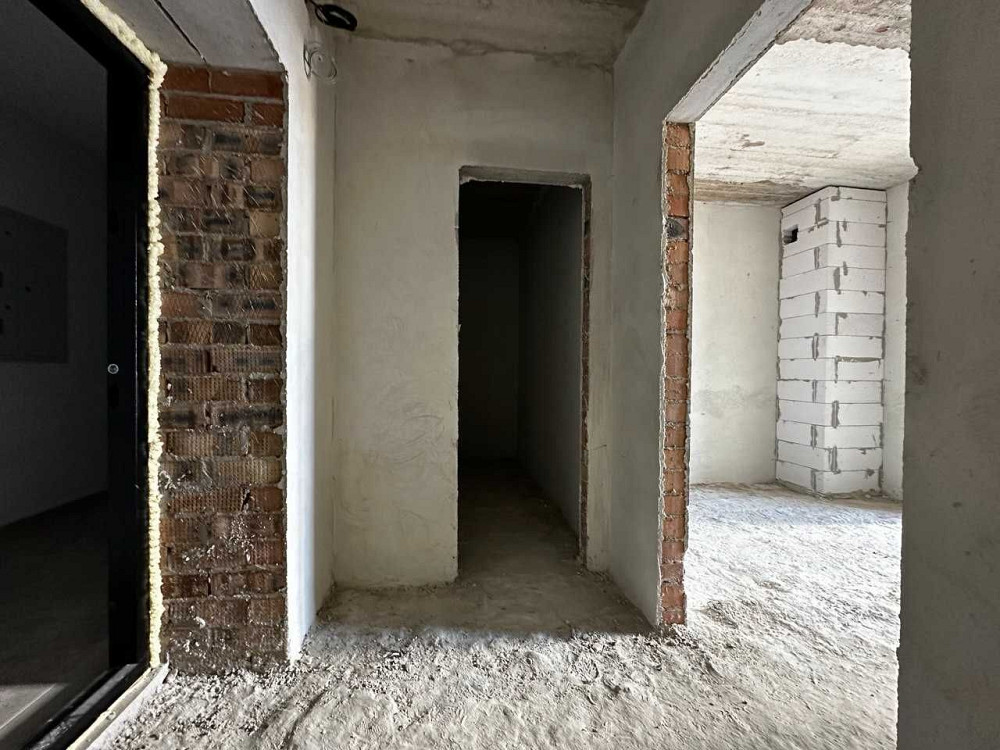 Компактна 1-кімнатна квартира біля Центрального озера Ивано-Франковск - изображение 2