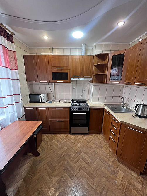 Продам 1-кімнатну з ремонтом на Садах-2 біля зупинки Полтава - зображення 1