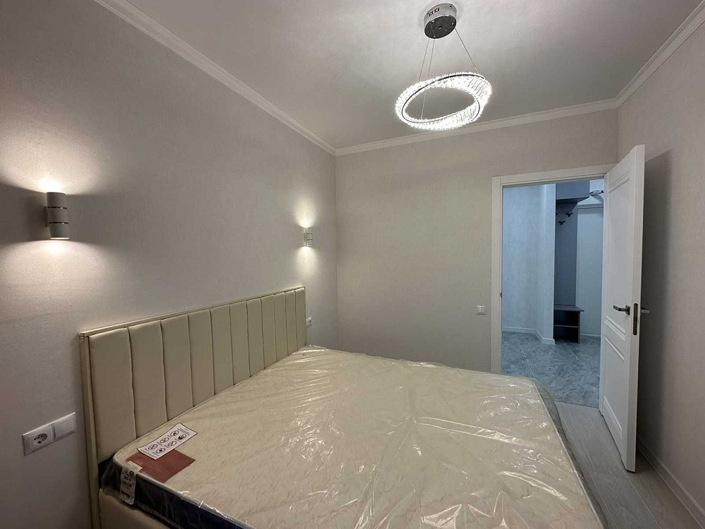 Продам стильную "евродвушку" в ЖК Виа Рома, с индивид. газовым котлом. Одеса - зображення 1