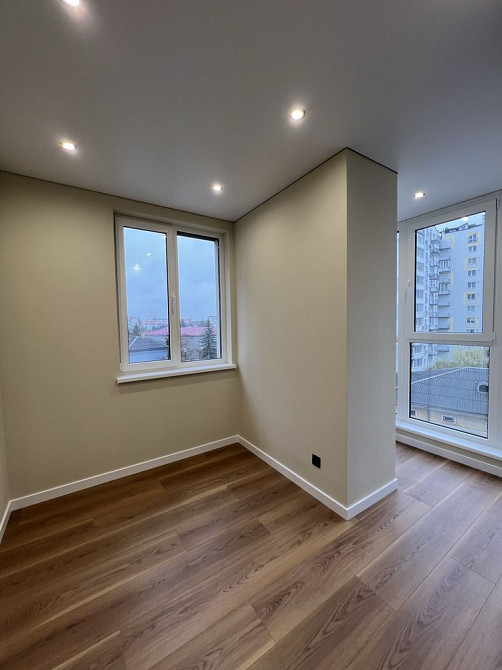 Компактна квартира в центрі міста Ивано-Франковск - изображение 6