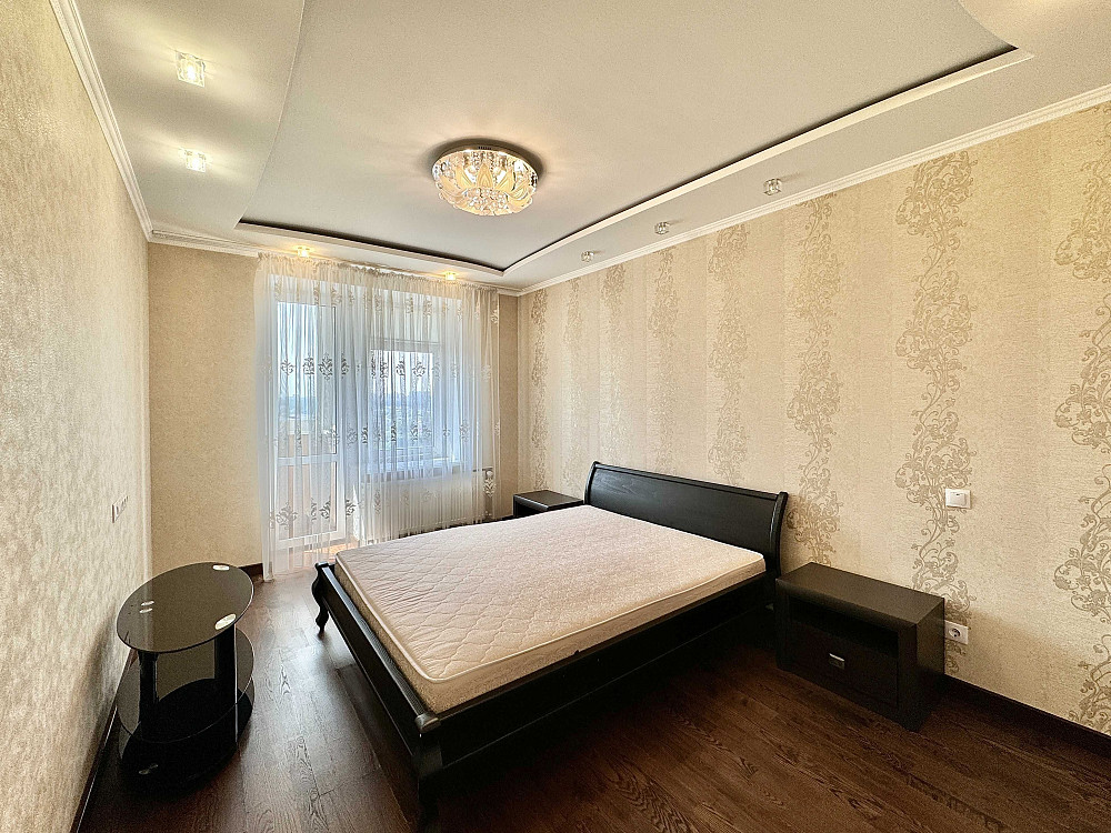 Велика дворівнева квартира з ремонтом в Бучі, мінімальне оформлення Буча - изображение 5