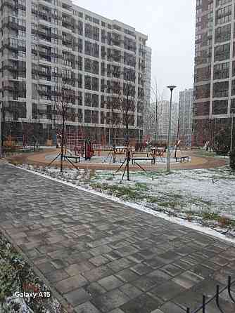 Продаж 2к квартири Варшавський 2 Киев