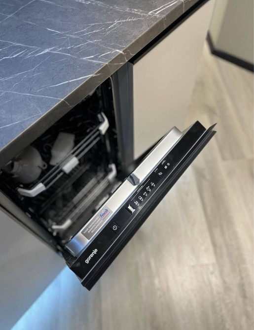 Продам 1к квартиру ЖК У квартал з дизайнерським ремонтом Софиевская Борщаговка - изображение 4