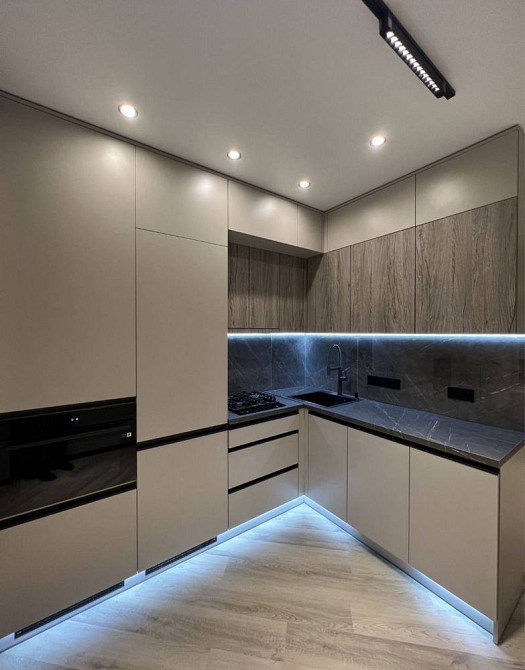 Продам 1к квартиру ЖК У квартал з дизайнерським ремонтом Софиевская Борщаговка - изображение 1