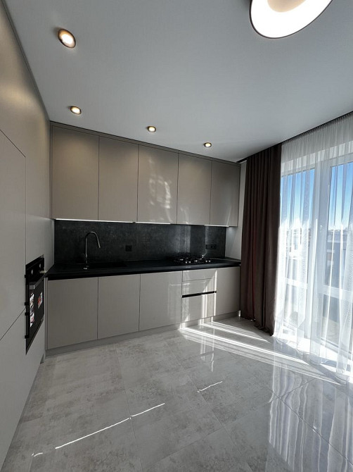 Продам двох кімнатну квартиру на Щасливому Рівне - зображення 1