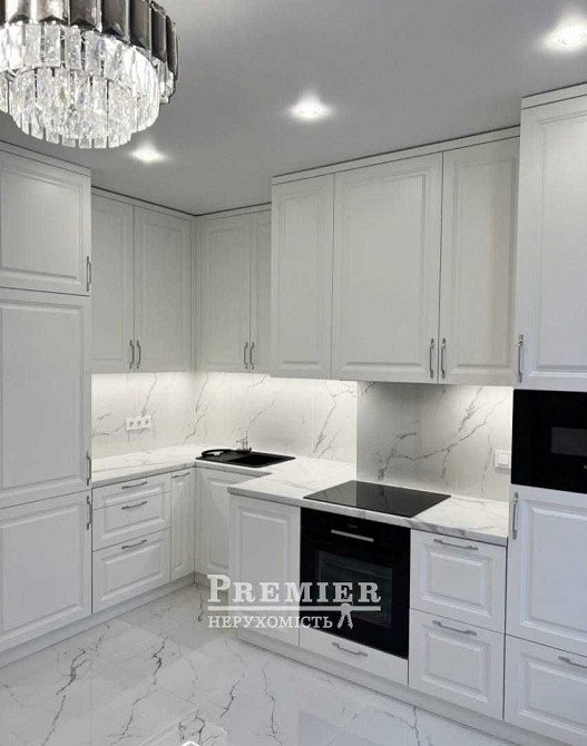 Продам 1 кімнатну квартиру з ремонтом на Макрсельскій Одеса - зображення 1