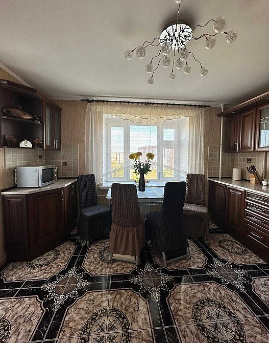 Продаж 3к квартири 96 кв. м на пров. Незалежності 9 RUBI 38221 Хмельницький - зображення 1