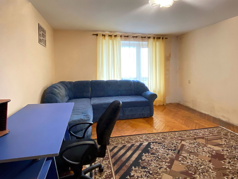 Трикімнатна квартира на другому поверсі  - изображение 1