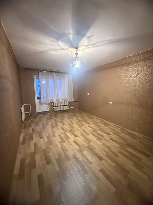 У продажу 1 кімнатна квартира на лівому березі Кам`янське (Запорізька обл.) - зображення 1