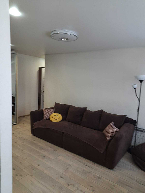 Срочно сдам 3х ком. кв. в центре Запоріжжя - зображення 1