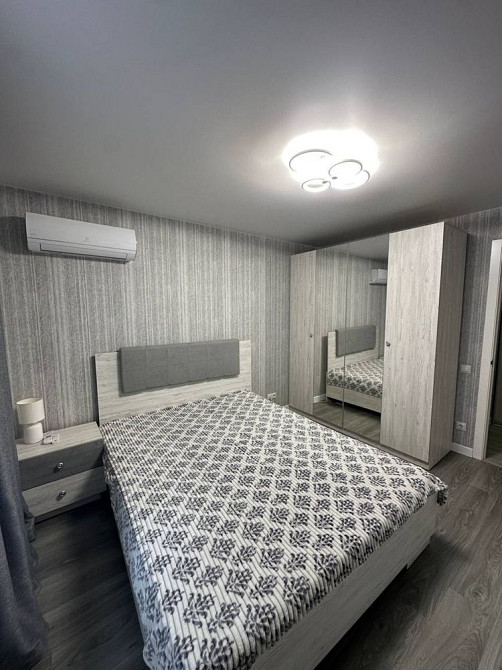 Актуальна ‼️ Палац Україна оренда квартири Предславинська 25 Київ - зображення 1