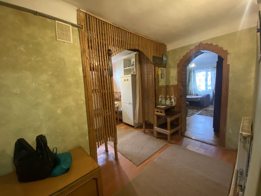 Простора 1-кімн. квартира в центрі міста, меблі, техніка Черновцы - изображение 2