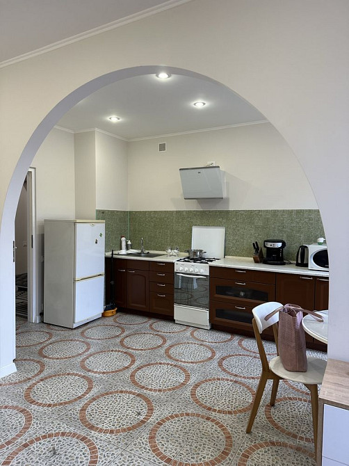 Оренда квартири 1кімнатна вулиця Японська Львів - зображення 2