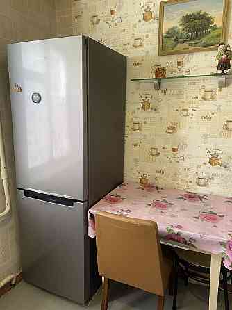 Сдаю 1 кімнатну на вул . Дубровицька Київ