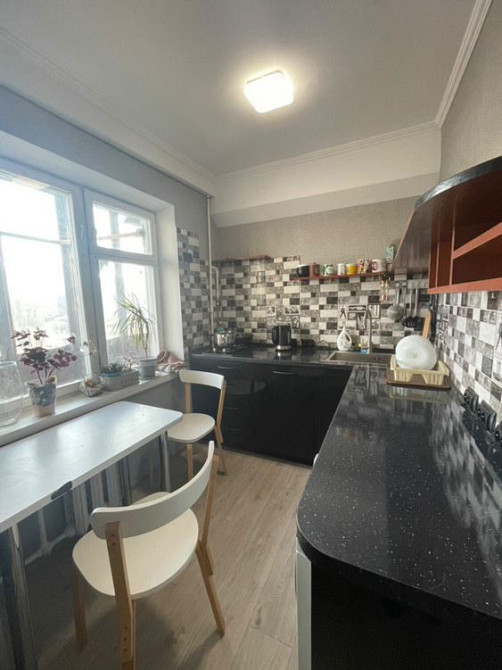 Продаж 4-к кв Солом’янка Кавказьська 11 М Вокзальна Киев - изображение 1