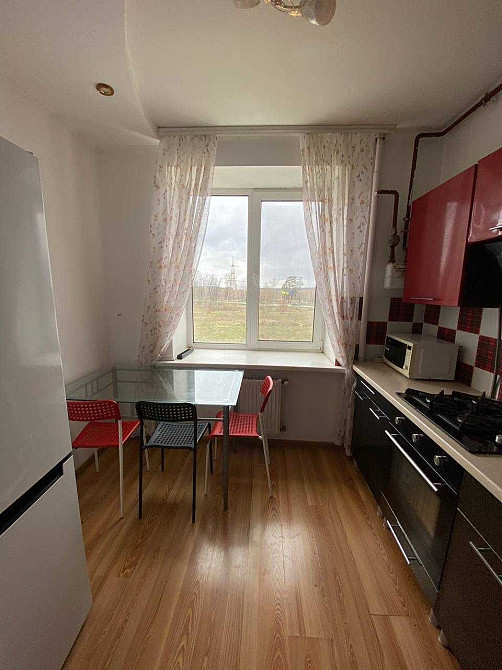 Тепла квартира з індивідуальним опаленням та меблями, Сертифікат так Буча - изображение 1