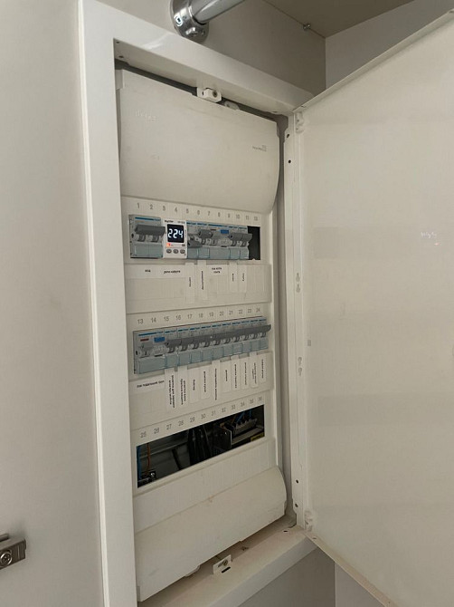 Продам сучасну укомплектовану однокімнатну квартиру Рівне - зображення 5