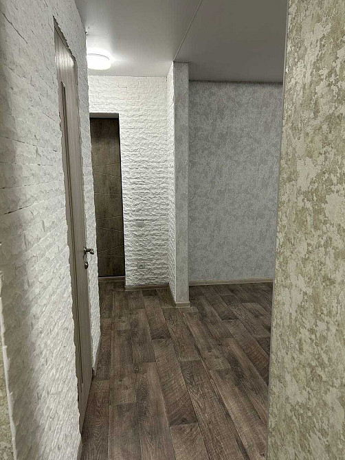 Продам однокомнатную квартиру в центре , Кожедуба, обмен на авто Чугуев - изображение 1