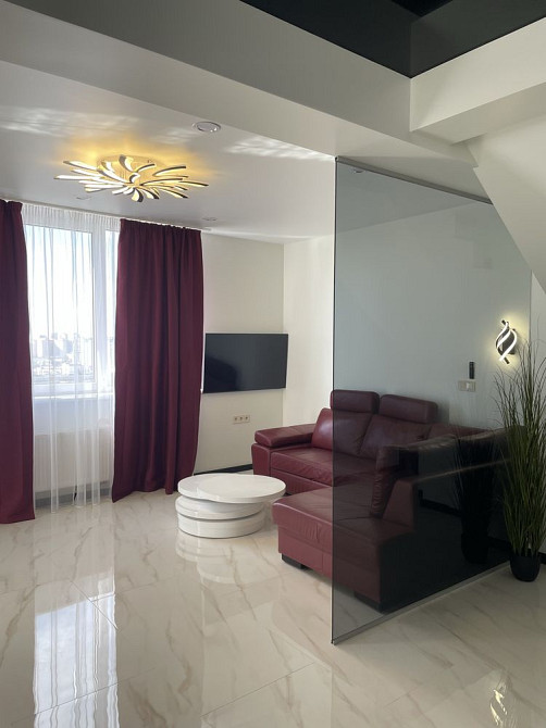 Оренда стильноі квартири ПЕРША здача Киів, вул. Ушинського 14а Киев - изображение 1