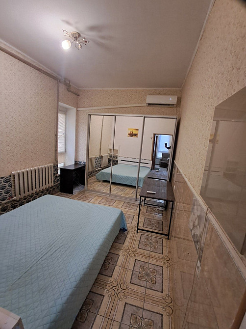 Хозяин Сдам 1 ком квартиру ближайшее метро Бориспольская харьковская Київ - зображення 2