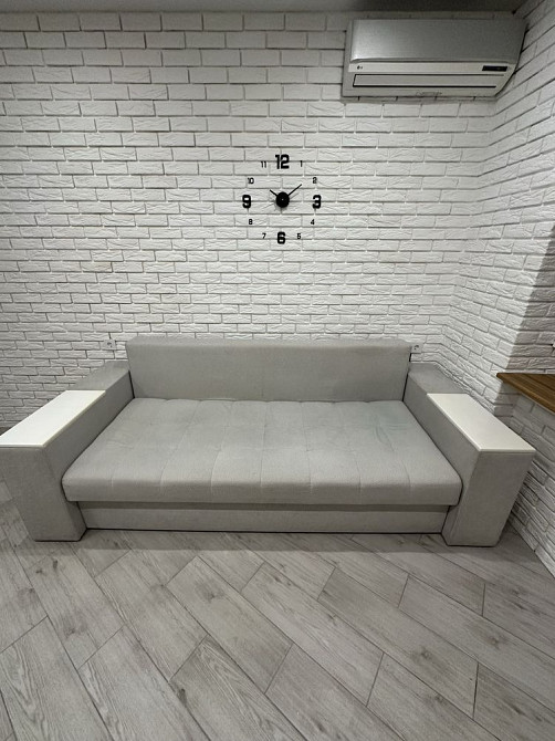 ПЕРША ЗДАЧА смарт, Київський шлях 1Д Бориспіль - зображення 1