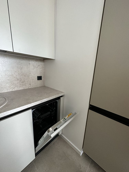 Чудова 1,5 кімнатна квартира Новий район Ужгород - изображение 3