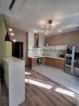 Вперше здається  стильна 3х кв-ра, вул Йорданська, М Оболонь Киев