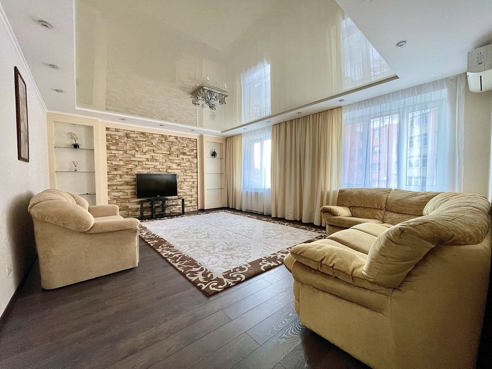 Трикімнатна квартира! Центр! Всі кімнати окремі! Полтава - зображення 1