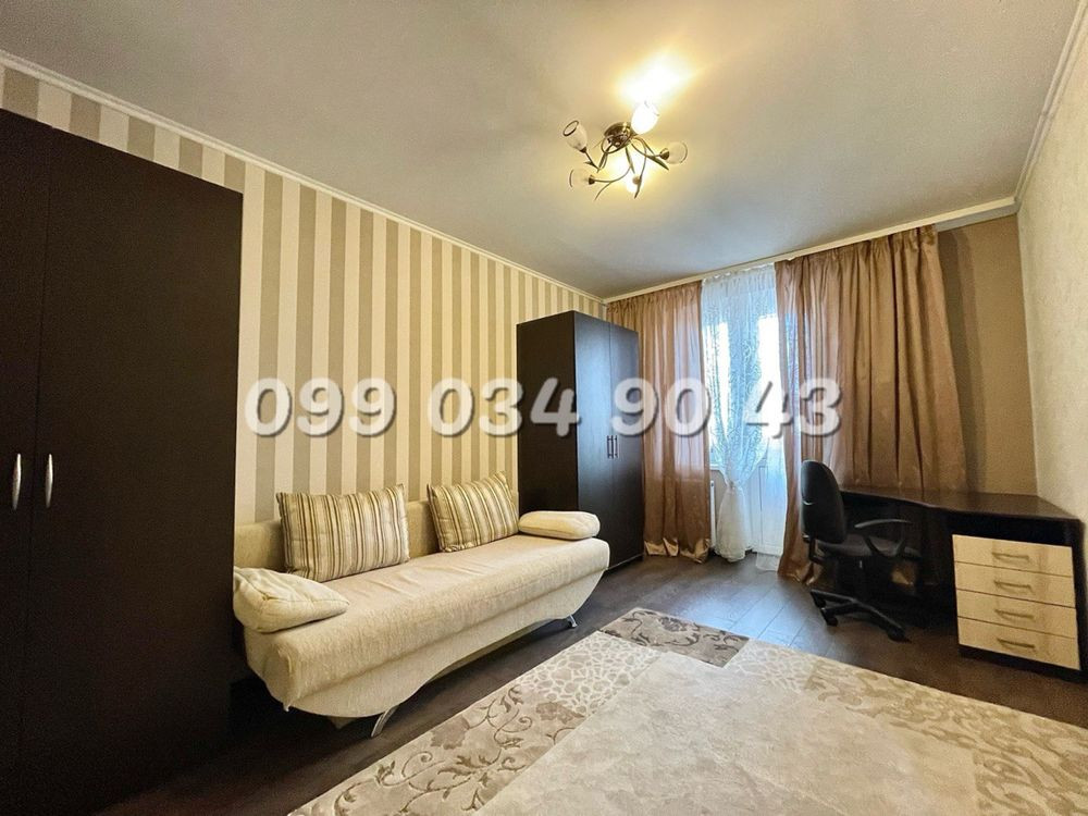 Трикімнатна квартира! Центр! Всі кімнати окремі! Полтава - зображення 2