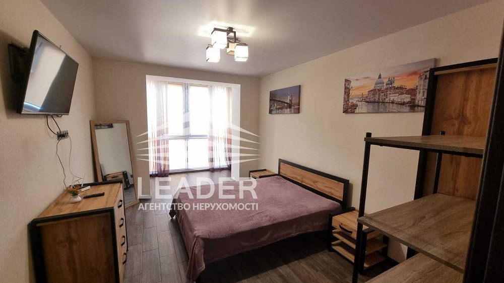 Сдам 1к.-Жк"Пироговський"-ПАНОРАМНІ ВІКНА -Кондиціонер!Дві гардеробні! Винница - изображение 1