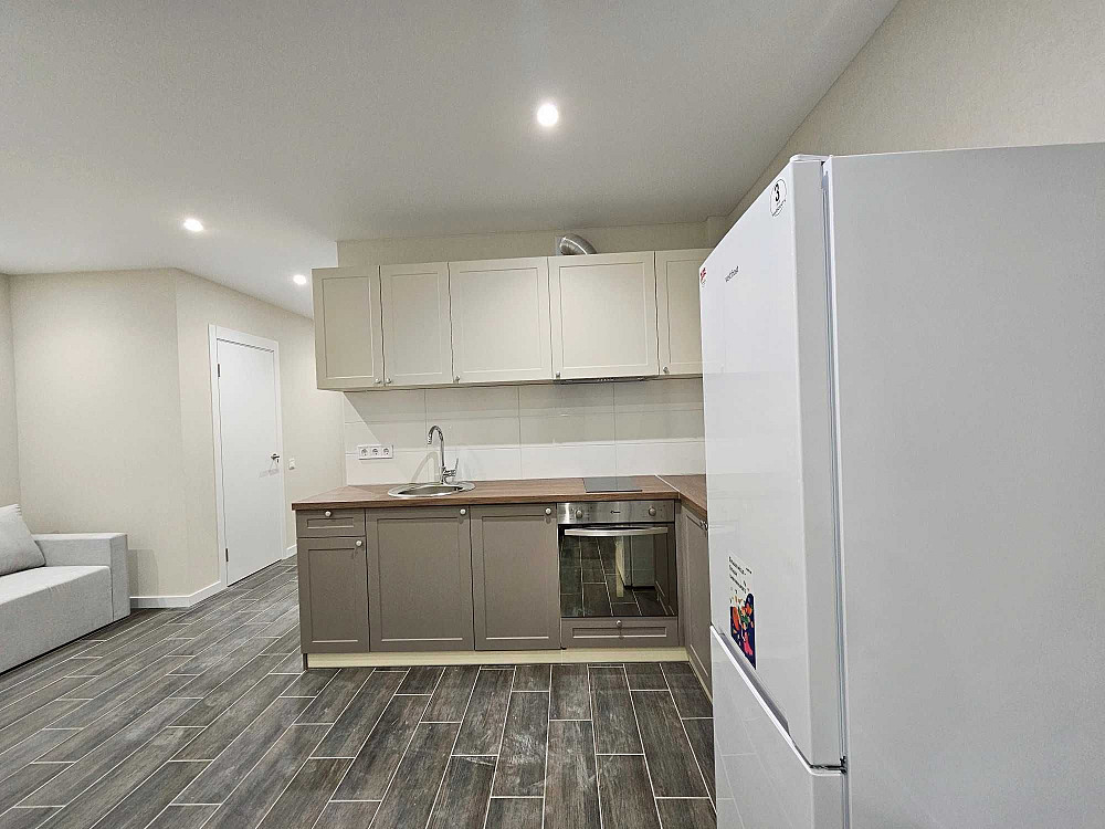 Двокімнатна квартира студія у сучасному житловому комплексі Киев - изображение 1