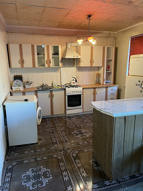 Сдам 4х квартиру на пр Мира для командировочных! Черноморск - изображение 2