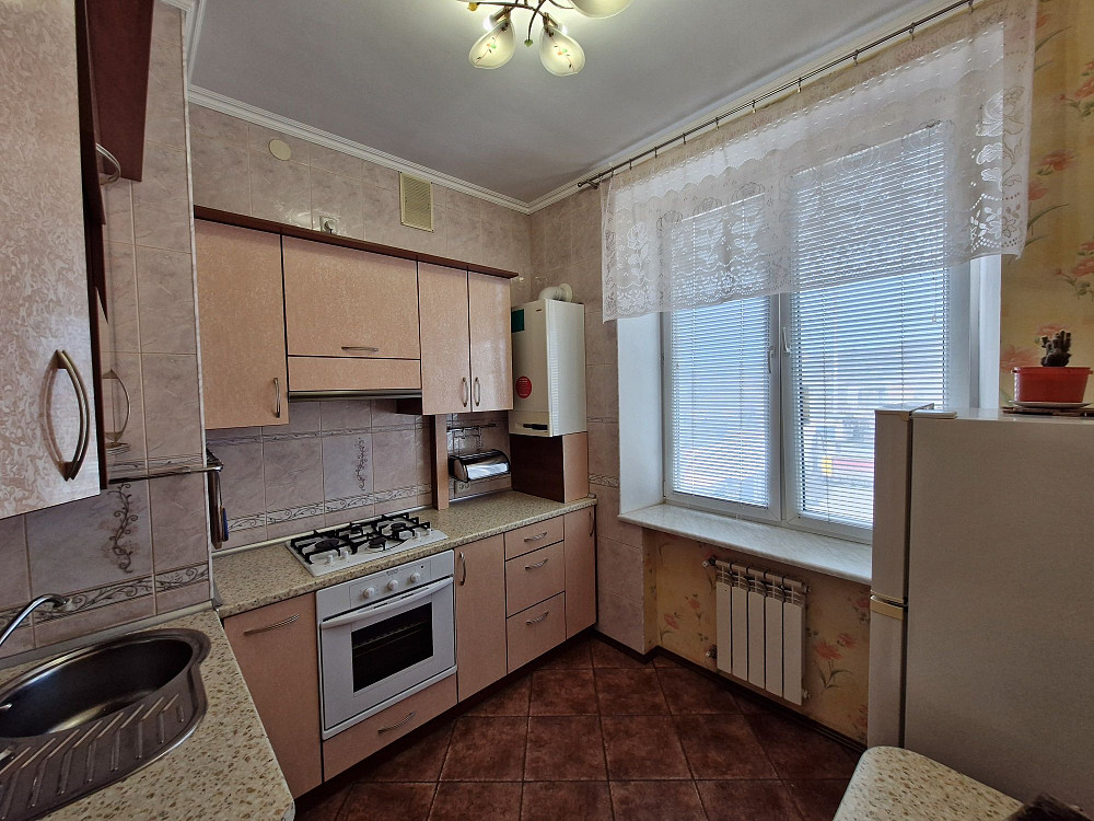 Продаж 2-х кімнатної квартири. "Сталінка". Автономка.  Крес. Кривий Ріг - зображення 1