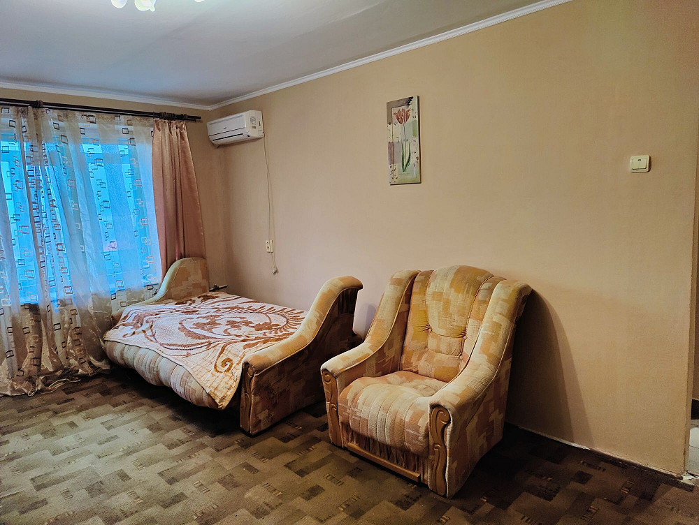 Довготривала оренда 1-кімнатної квартири в Ужгороді, вул. Вербицького Ужгород - изображение 1