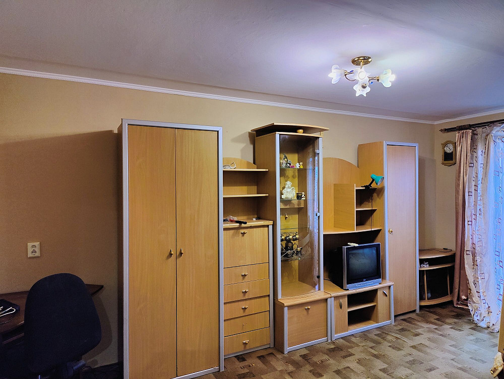 Довготривала оренда 1-кімнатної квартири в Ужгороді, вул. Вербицького Ужгород - изображение 2