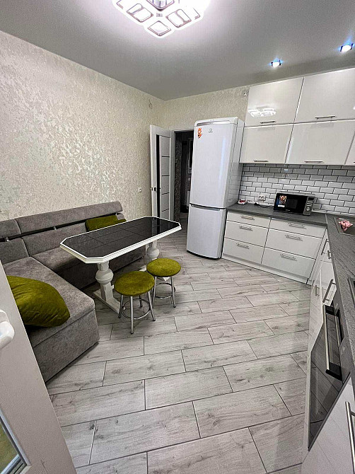 Оренда 1-кімнатної в  центрі. Ремонт. Автономка. Проспект Перемоги Чернігів - зображення 1